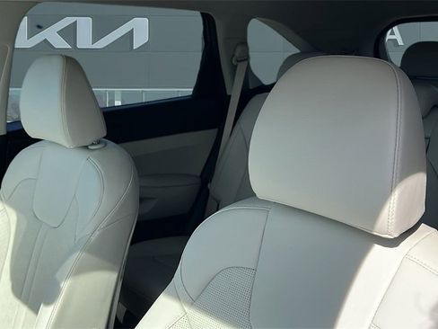 New 2026 Kia Sorento EX image 12