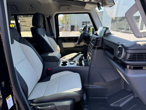 New 2025 INEOS Grenadier Fieldmaster Edition image 7