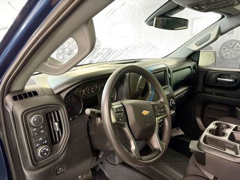 Used 2021 Chevrolet Silverado 1500 Custom w/ LPO, Dark Essentials Package AWD/4WD image 8