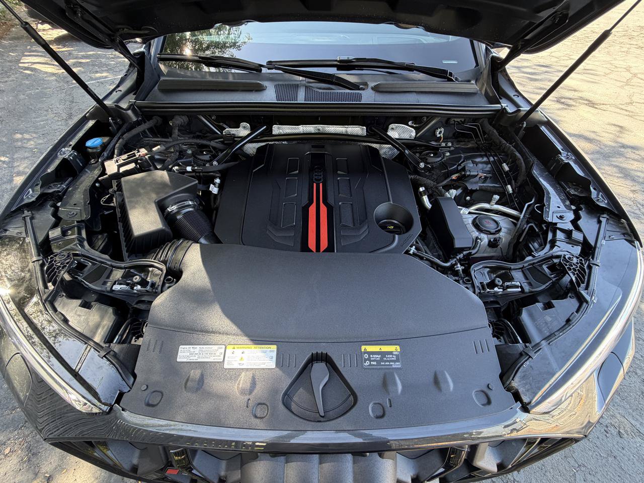 Used 2025 Audi SQ5 Premium Plus AWD/4WD image 8