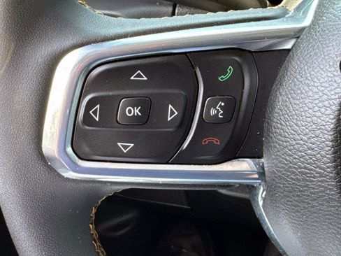 Used 2024 Jeep Wrangler Unlimited Sahara w/ Technology Group image 20