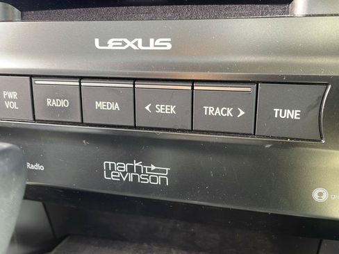 Used 2023 Lexus GX 460 Premium AWD/4WD image 9