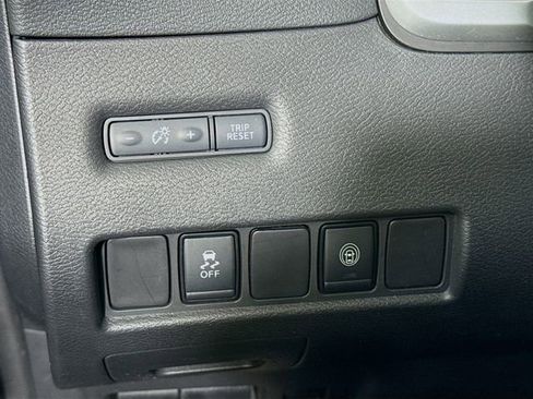 Certified 2022 Nissan Murano SV image 12