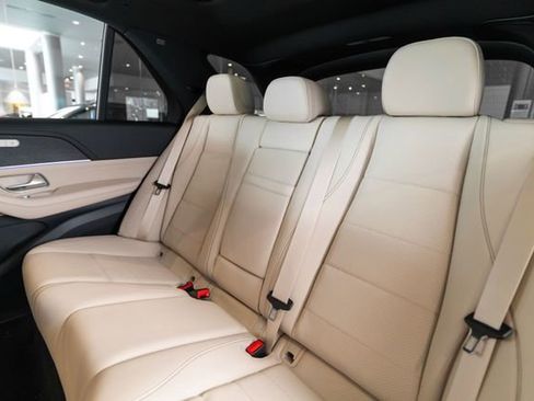 New 2026 Mercedes-Benz GLE 350 4MATIC image 31