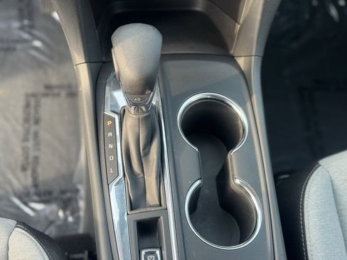 Used 2023 Chevrolet Equinox LS w/ LS Convenience Package image 18