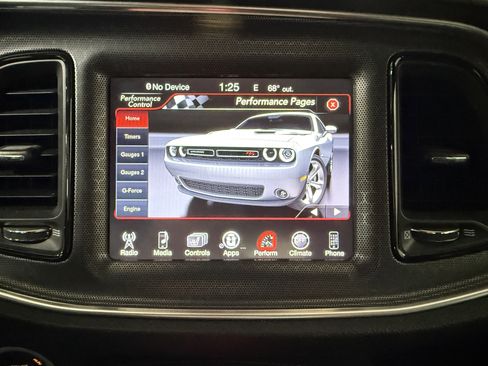 Used 2016 Dodge Challenger R/T Scat Pack RWD image 30