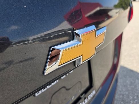 Used 2023 Chevrolet Equinox LT FWD image 14