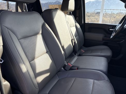 Used 2021 GMC Sierra 3500 SLT w/ Gooseneck/5TH Wheel Package image 24