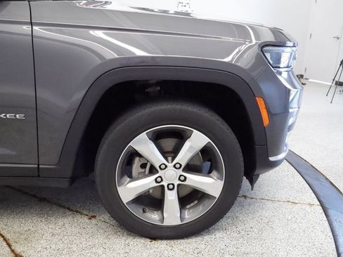 Used 2021 Jeep Grand Cherokee L Limited w/ Trailer Tow Group (B) AWD/4WD image 17