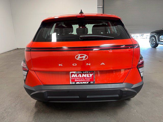 Used 2024 Hyundai Kona SE FWD image 4