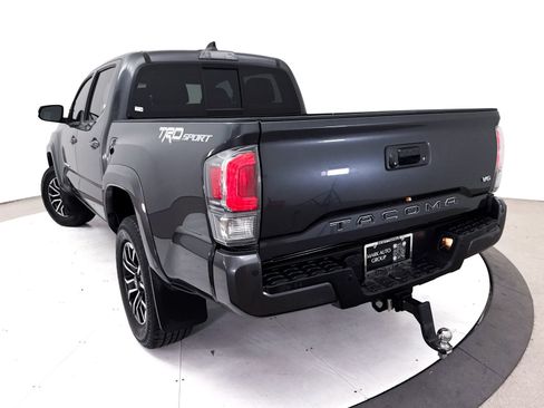 Used 2021 Toyota Tacoma TRD Sport w/ Technology Package RWD image 7