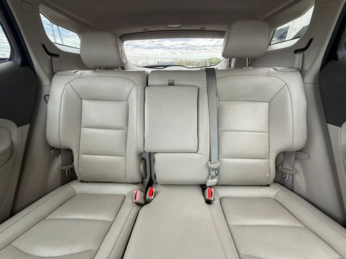 Used 2018 GMC Terrain Denali w/ Advanced Safety Package AWD/4WD image 43