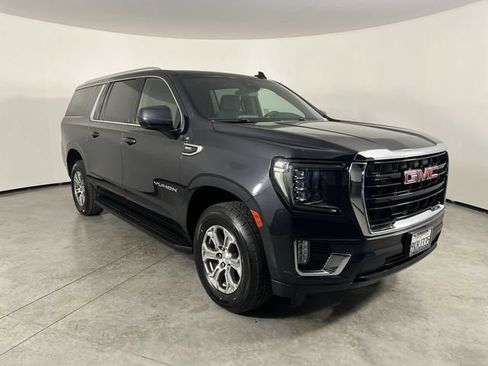 Certified 2023 GMC Yukon XL SLE RWD image 2