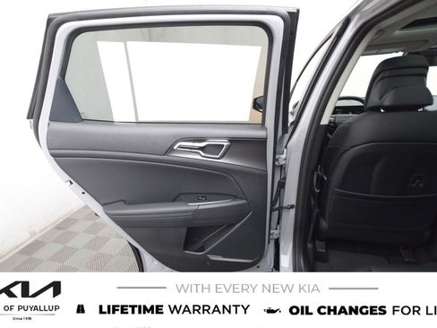 New 2026 Kia Sportage EX image 11