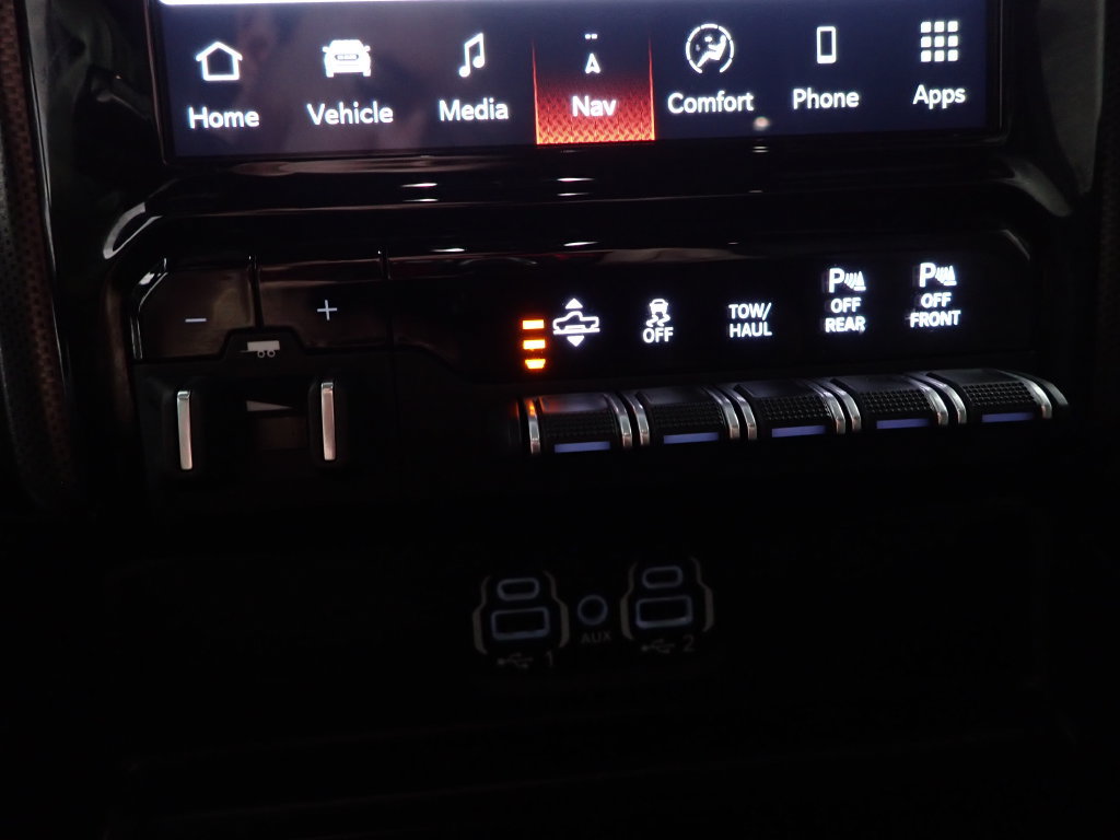Used 2023 RAM 1500 Limited w/ Night Edition AWD/4WD image 7
