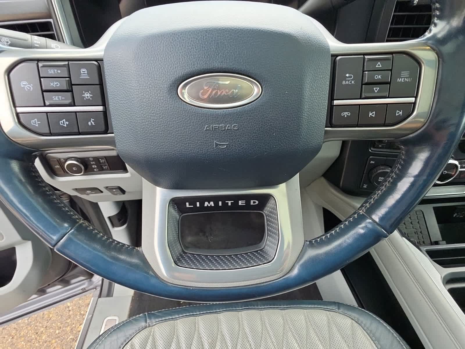 Used 2023 Ford F250 Limited w/ FX4 Off-Road Package AWD/4WD image 26