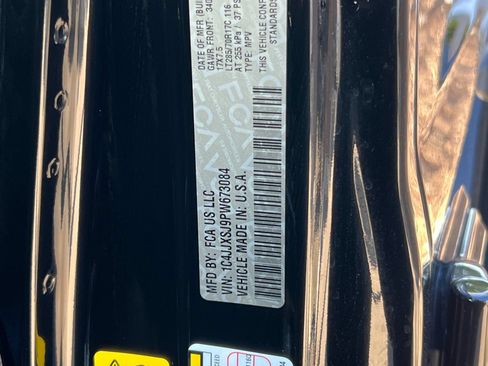Used 2023 Jeep Wrangler Unlimited Rubicon 392 w/ Trailer Tow Package AWD/4WD image 3