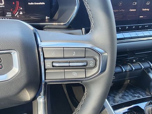 New 2026 GMC Canyon Elevation w/ Convenience Package image 20