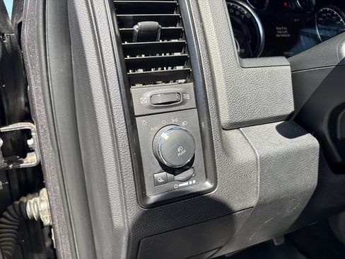 Used 2018 RAM 1500 Rebel w/ Luxury Group AWD/4WD image 29