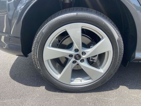New 2025 Audi Q5 Premium Plus image 11