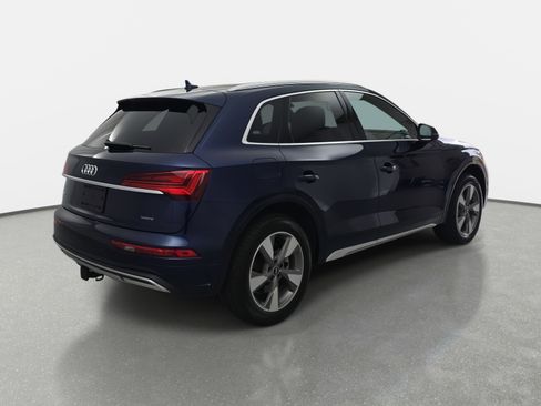 Used 2023 Audi Q5 2.0T Premium w/ Convenience Package image 5