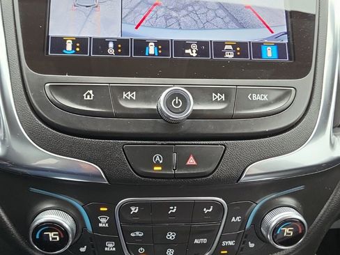 Certified 2024 Chevrolet Equinox LT image 17
