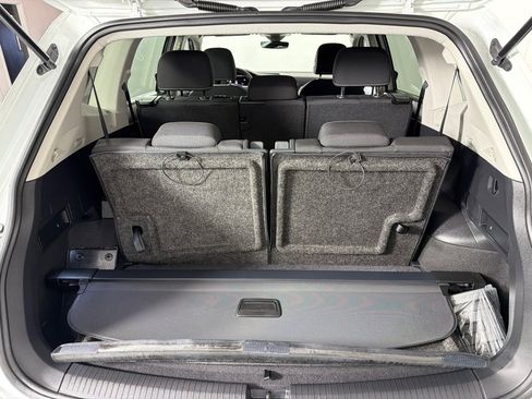 Used 2024 Volkswagen Tiguan S FWD image 21