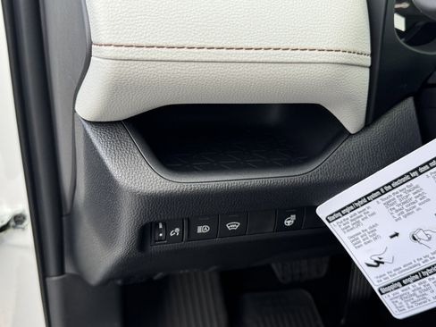 New 2025 Toyota RAV4 XLE image 17