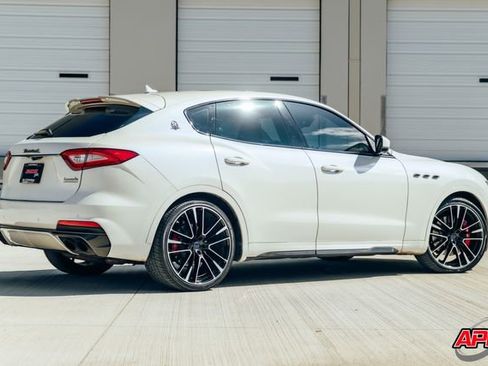 Used 2019 Maserati Levante Trofeo AWD/4WD image 61