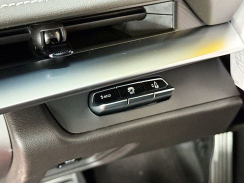 New 2026 Chevrolet Corvette Stingray Preferred Cpe w/ Battery Protection Package image 11