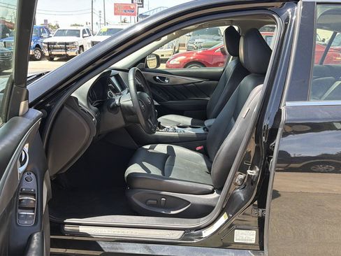 Used 2017 INFINITI Q50 3.0t Premium RWD image 9