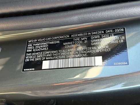 New 2026 Volvo XC60 B5 Ultra w/ Climate Package AWD/4WD image 19