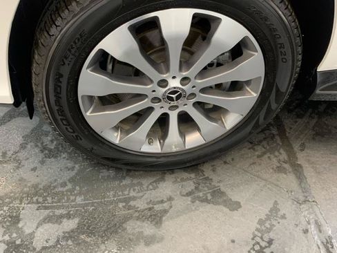 Used 2019 Mercedes-Benz GLS 450 4MATIC image 27