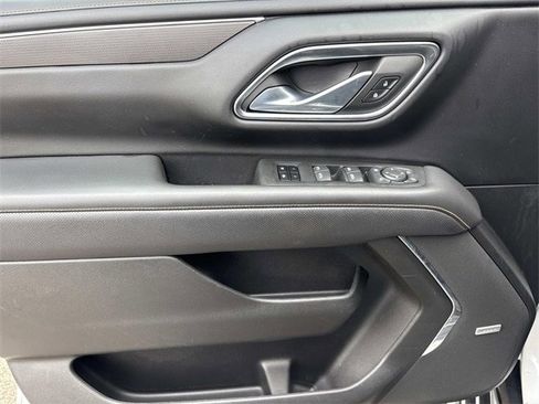 Used 2023 GMC Yukon XL AT4 w/ AT4 Premium Package image 26