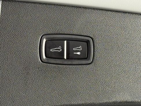 Certified 2026 Porsche Cayenne Coupe AWD/4WD image 18
