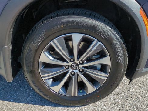 Used 2023 INFINITI QX60 Pure image 11