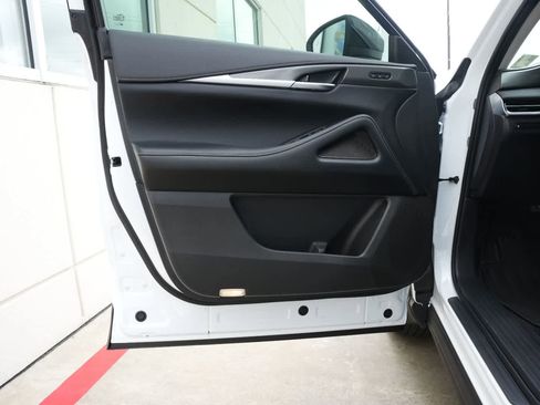 New 2026 INFINITI QX60 Pure FWD image 18