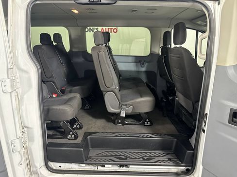 Used 2017 Ford Transit 350 XLT RWD image 9