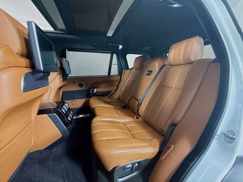Used 2015 Land Rover Range Rover Long Wheelbase Autobiography image 24