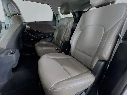 Used 2019 Hyundai Santa Fe XL w/ Cargo Package image 27