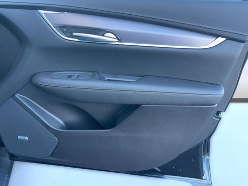 New 2025 Cadillac XT5 Luxury w/ LPO, Floor Liner Package image 36