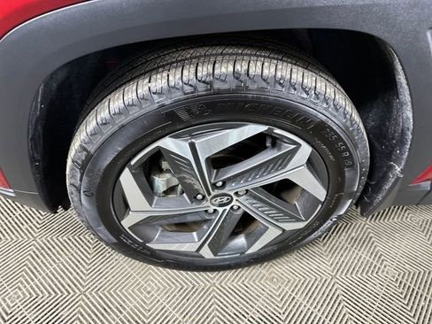 Used 2024 Hyundai Tucson Limited image 10