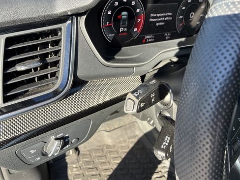 Used 2021 Audi SQ5 Premium Plus w/ Premium Plus Package image 18