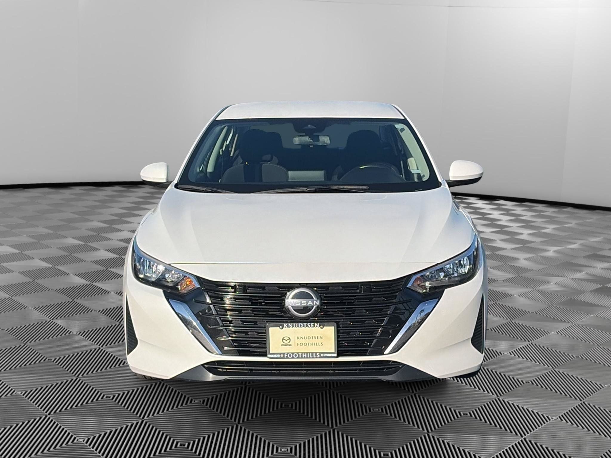 Used 2024 Nissan Sentra SV w/ All-Weather Package FWD image 2