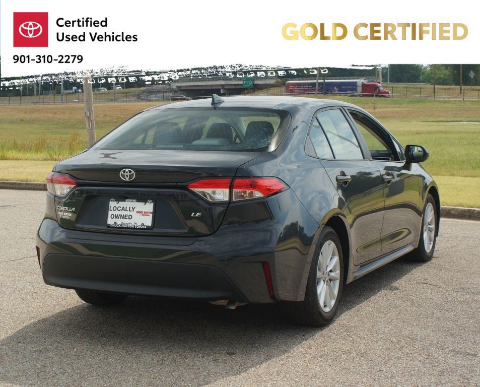 Used 2024 Toyota Corolla LE w/ LE Premium Package FWD image 19