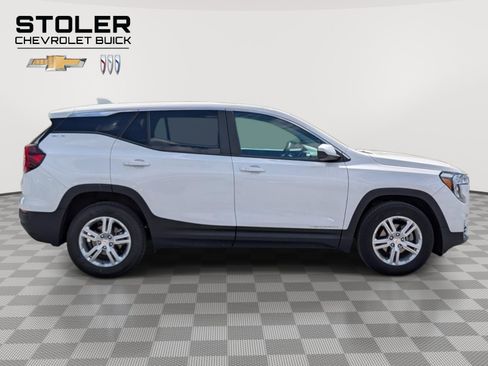 Used 2024 GMC Terrain SLE FWD image 6