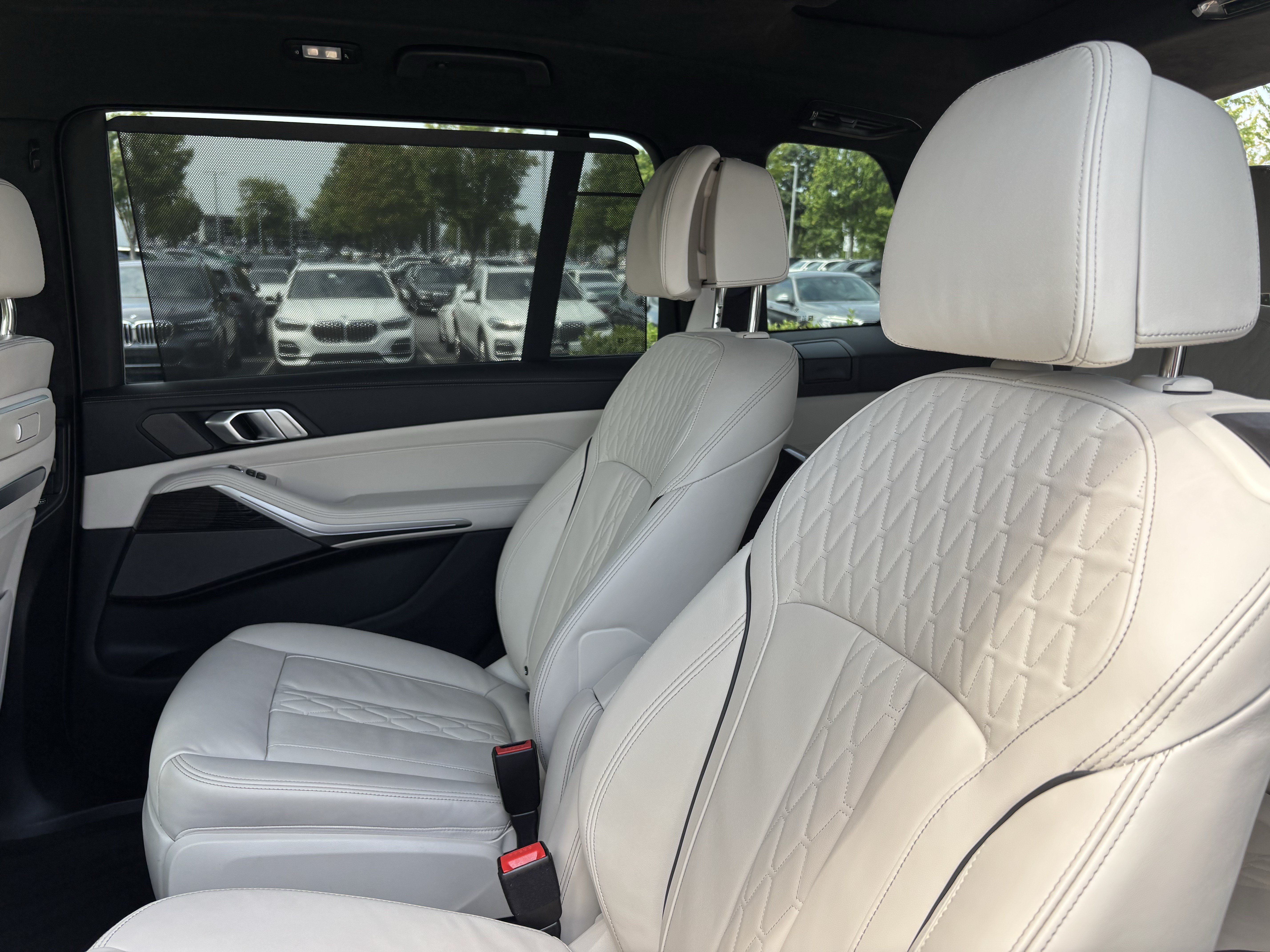 Certified 2026 BMW X7 xDrive40i AWD/4WD image 33