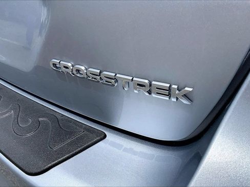 Certified 2025 Subaru Crosstrek 2.5i Limited w/ Crosstrek Mirror Package AWD/4WD image 10