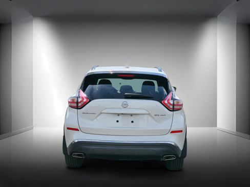 Used 2018 Nissan Murano SV w/ Premium Package image 6