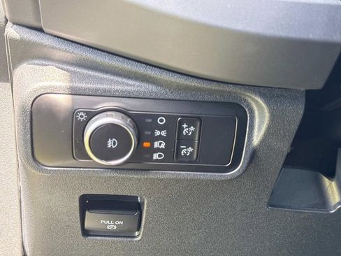 Used 2025 Ford Bronco Outer Banks AWD/4WD image 28